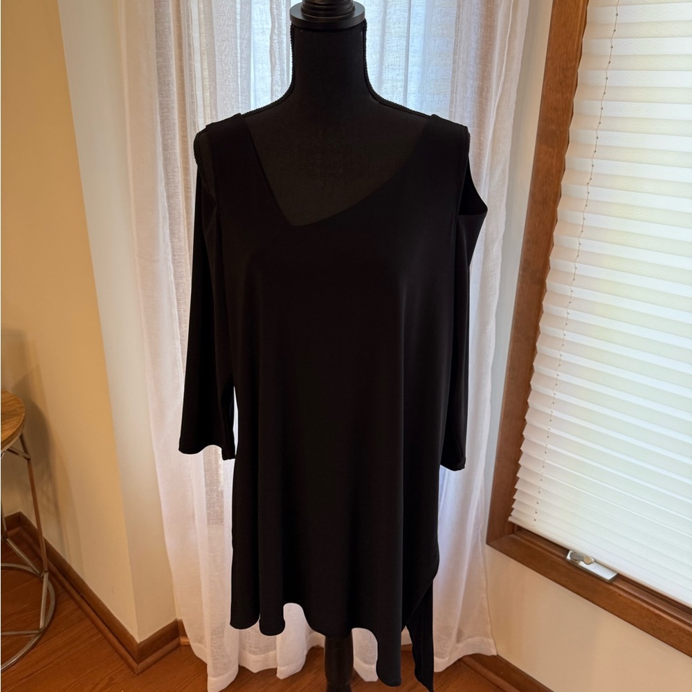 Sympli Black Cold-Shoulder Women's Top - Brand Unspecified